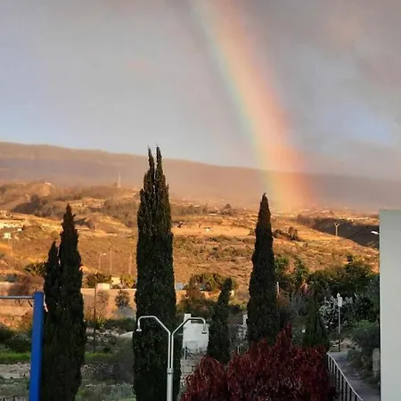 Con Vistas Maravillosas En Arico Semesterbostad Sabina Alta