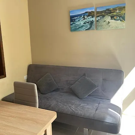 Con Vistas Maravillosas En Arico Nyaraló Sabina Alta