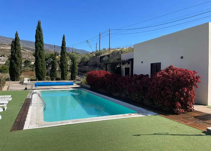 Con Vistas Maravillosas En Arico Tatil Evi