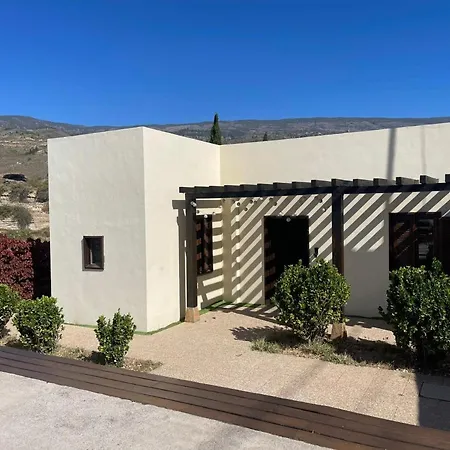Con Vistas Maravillosas En Arico Feriehus